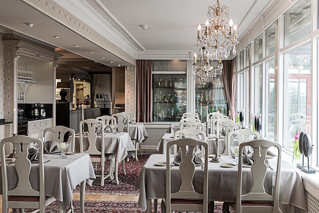 Albert Koek Hotell & Konferens Трольхеттан Экстерьер фото